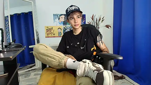 Snapshot of Zacktk7 chatting on March 2025 11:25:01 PM Zacktk7 online show from March 2025 11:25:01 PM