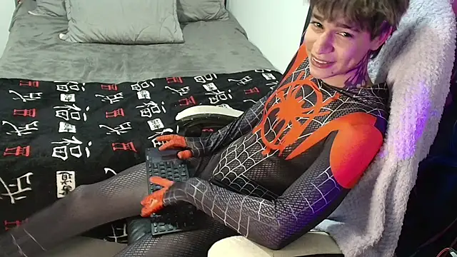 Snapshot of Zacktk7 chatting on April 2026 07:18:02 PM Zacktk7 online show from April 2026 07:18:02 PM