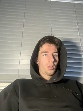 MikesWood21 online show from February 2025 01:48:01 PM