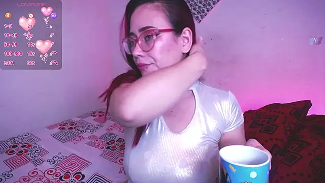 zarquita99 online show from October 2025 09:32:01 AM