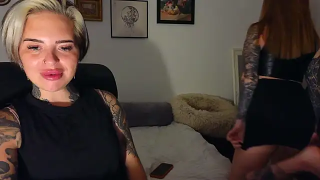 Alexandersonxo online show from June 2026 08:17:01 PM