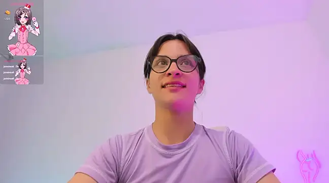 Snapshot of mariaan_m_ chatting on December 2024 01:03:01 AM mariaan m online show from December 2024 01:03:01 AM