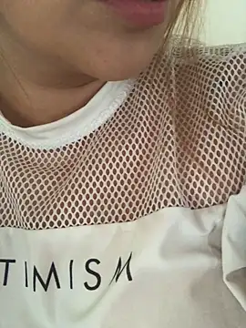 Snapshot of paulette_karim1 chatting on February 2025 07:09:01 PM paulette karim1 online show from February 2025 07:09:01 PM