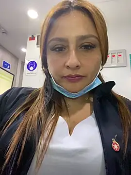 Keittly  online show from December 2024 04:44:02 AM