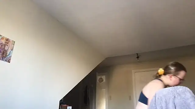 Snapshot of lexie_lilacs chatting on September 2025 09:26:02 PM lexie lilacs online show from September 2025 09:26:02 PM