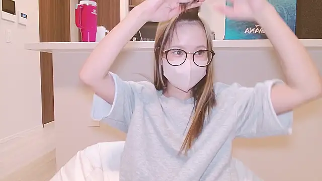 Snapshot of _hina_chan_ chatting on February 2026 01:42:01 PM hina chan online show from February 2026 01:42:01 PM