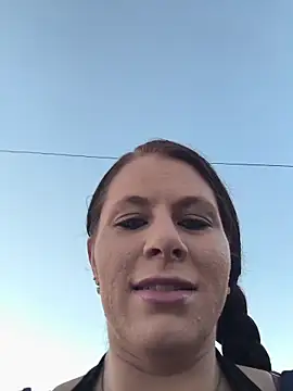 HotMessStilltheBest online show from November 2025 10:34:02 PM