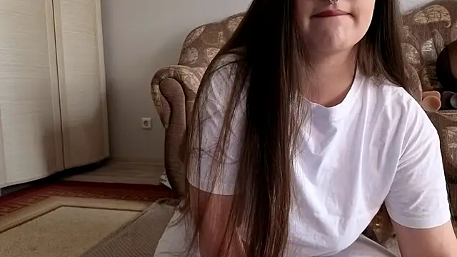 Snapshot of Aria_Blisss chatting on April 2026 04:14:02 AM Aria Blisss online show from April 2026 04:14:02 AM