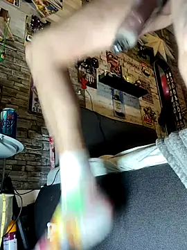 Gilgamesch1704 online show from December 2025 08:39:01 PM