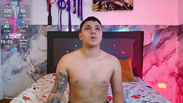 couple lovelyds online show from March 2026 09:20:02 PM