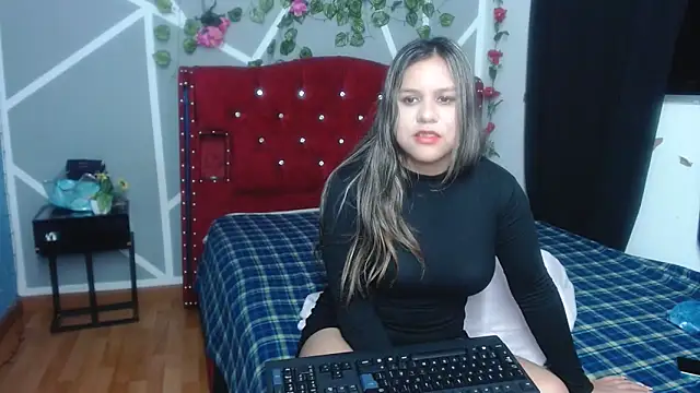 Snapshot of stephanieross202cl chatting on March 2025 06:20:02 AM stephanieross202cl online show from March 2025 06:20:02 AM