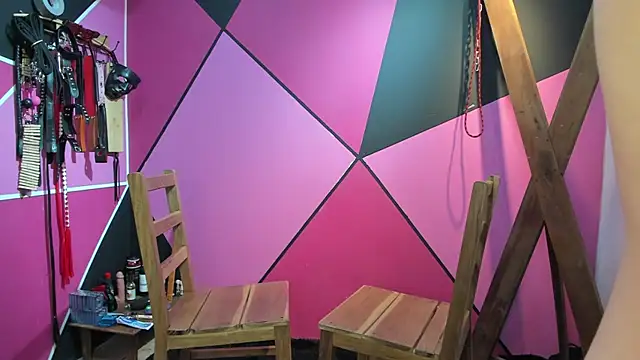 Snapshot of BDSM_Fetish chatting on March 2025 04:06:02 PM BDSM Fetish online show from March 2025 04:06:02 PM