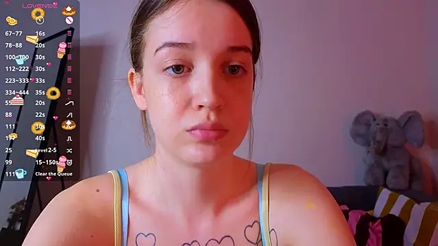 Sweet Evva online show from April 2026 03:39:02 PM