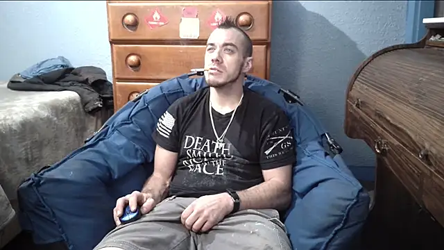 Snapshot of ScubaStevex chatting on December 2024 10:49:01 AM ScubaStevex online show from December 2024 10:49:01 AM
