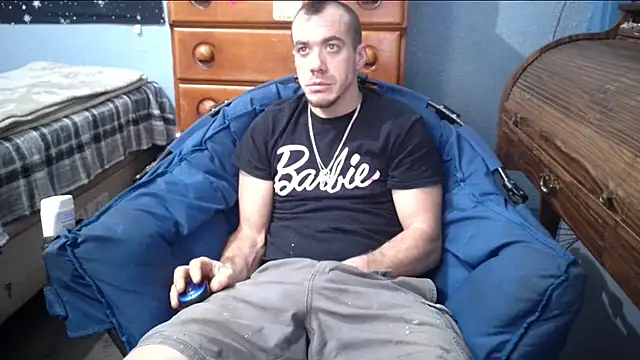 Snapshot of ScubaStevex chatting on December 2024 03:45:02 PM ScubaStevex online show from December 2024 03:45:02 PM