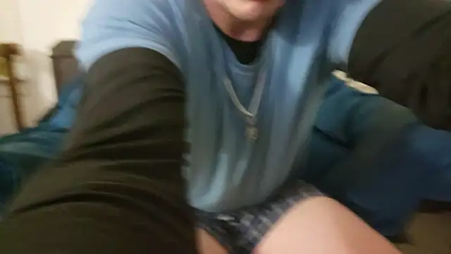 Snapshot of ScubaStevex chatting on December 2024 08:49:02 AM ScubaStevex online show from December 2024 08:49:02 AM