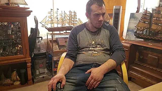 ScubaStevex online show from March 2026 08:26:02 PM