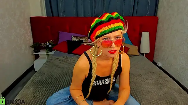 Luna  Lewis online show from February 2026 09:38:01 AM