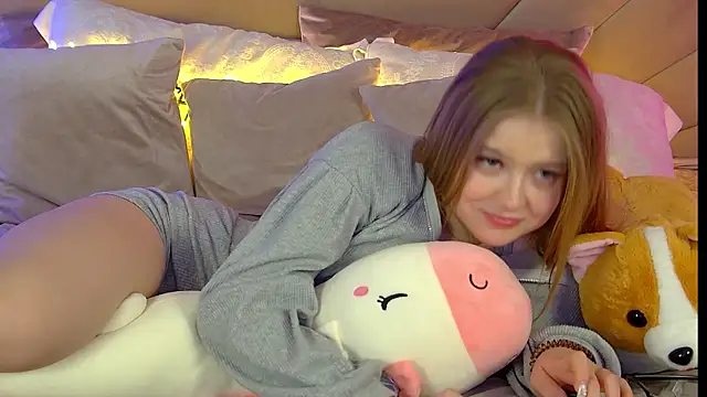 SelinSwarovski online show from March 2025 10:53:02 PM