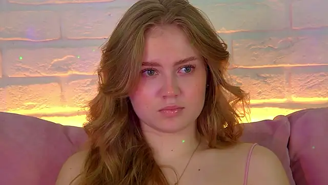 SelinSwarovski online show from November 2025 08:19:01 PM