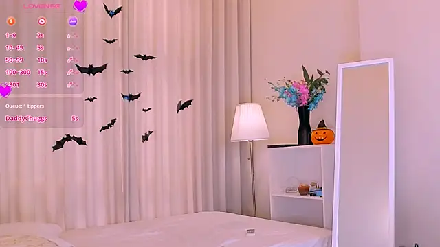 Melissa Mone online show from October 2025 05:15:02 AM