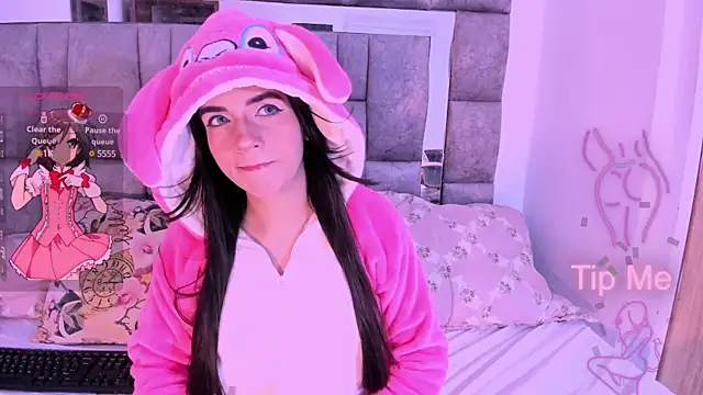 MorganitaX online show from January 2025 12:10:01 PM