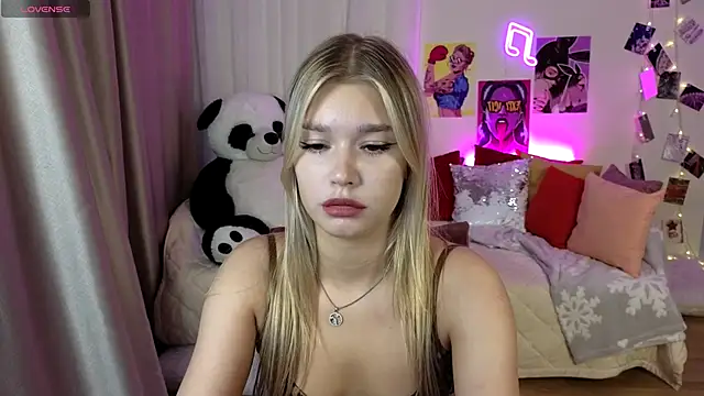 BattyMelody online show from September 2025 01:13:01 PM