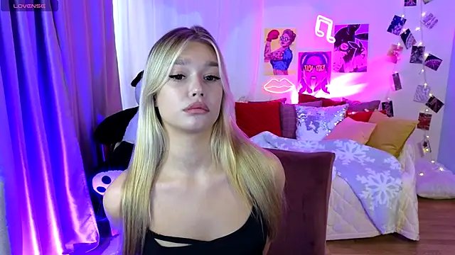 BattyMelody online show from October 2025 01:06:02 PM