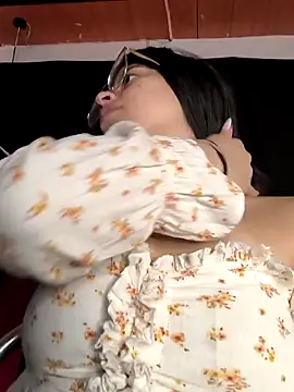 ShyVibes  online show from February 2025 07:13:01 PM