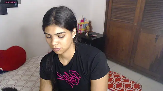 Pocahontas Princess  online show from April 2026 03:20:02 AM