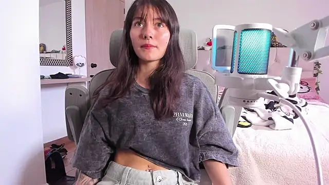 Sakito Tokio online show from October 2025 04:52:01 PM