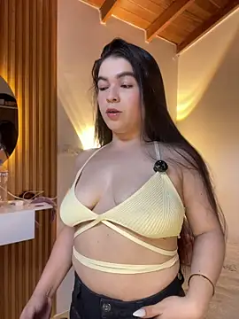 Blancanievess online show from April 2026 04:05:01 PM