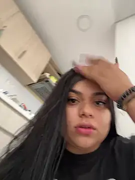 alissonfernandez  online show from January 2025 04:02:02 PM