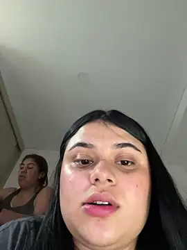 alissonfernandez  online show from February 2025 12:02:01 AM