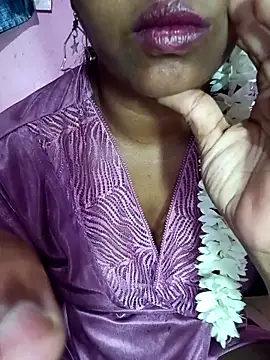 Snapshot of Villageammu18 chatting on March 2026 09:25:01 AM Villageammu18 online show from March 2026 09:25:01 AM