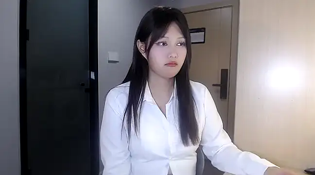 puppy-mango online show from December 2024 02:49:02 PM