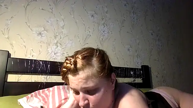 kila lo online show from April 2026 07:58:02 PM