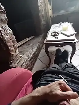 MrTamburine22 online show from April 2026 11:52:01 AM