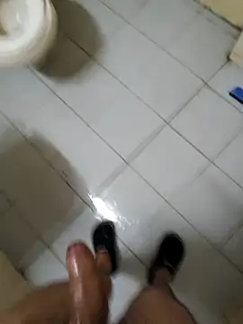 KeepCummingForYou73 online show from January 2026 05:38:02 PM