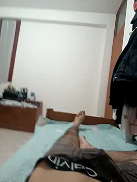 Snapshot of Loytder chatting on April 2026 03:51:01 AM Loytder online show from April 2026 03:51:01 AM