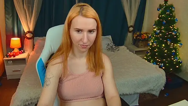 AliceBYKiss online show from January 2025 12:33:02 PM