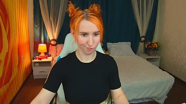 AliceBYKiss online show from January 2025 12:11:02 PM