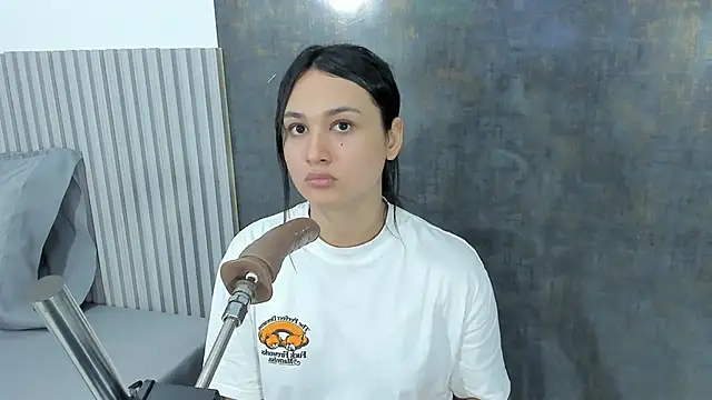 lana boomer online show from February 2025 08:07:02 PM