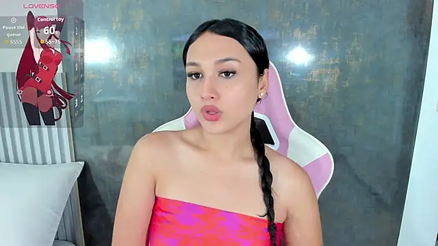 lana boomer online show from September 2025 07:52:01 PM