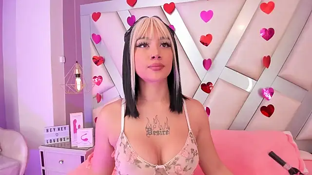 MadissonRey online show from March 2026 03:51:01 PM