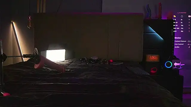 samuel boy tatoo online show from November 2025 05:32:02 AM