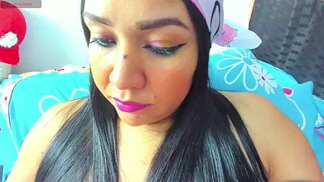 Venus Blackk online show from January 2025 04:18:02 PM