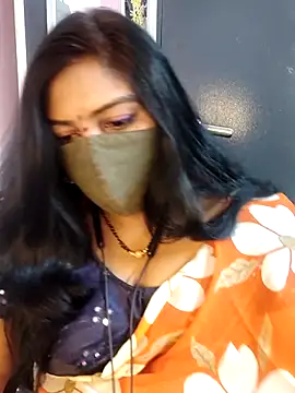 RomeoJuliet345 online show from February 2026 11:24:01 AM