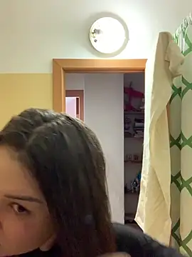 MiraMiss online show from October 2025 07:18:01 AM