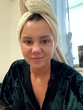 MiraMiss online show from January 2026 09:45:02 AM